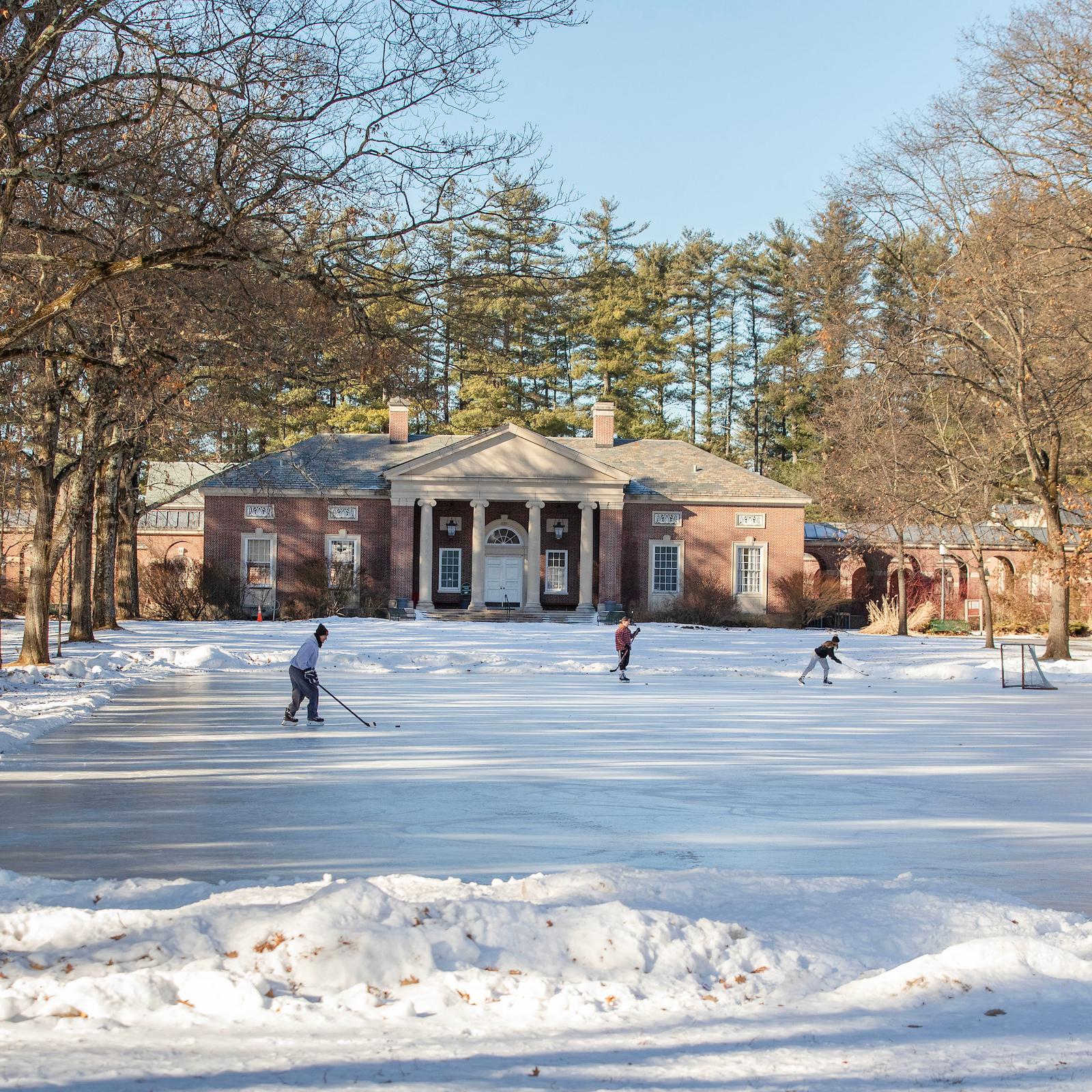 Hockey+in+Saratoga+Spa+State+Park.+